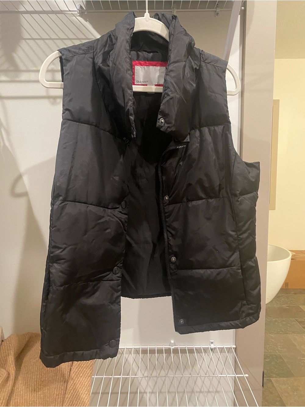 Old Navy Black Quilted Puffer Vest